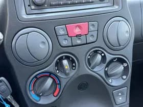 Fiat Panda 1.2 Emotion thumbnail 21