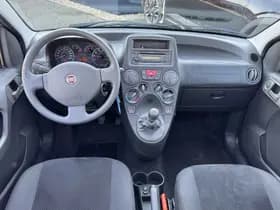 Fiat Panda 1.2 Emotion thumbnail 8