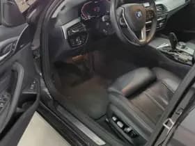 BMW 5 Serie Touring 520e Business Edition Plus thumbnail 3