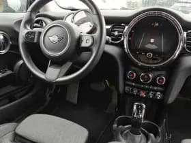 MINI Mini 1.5 Cooper Camden Edition thumbnail 4