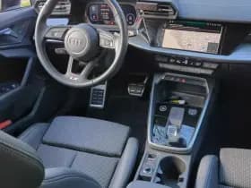 Audi A3 Limousine 30 TFSI S edition thumbnail 4