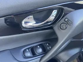 Nissan QASHQAI 1.3 DIG-T Business Edition thumbnail 24