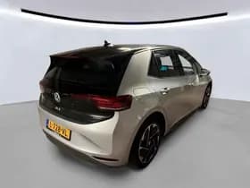 Volkswagen ID.3 Life 58 kWh thumbnail 2