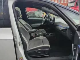 Volkswagen ID.3 First Max 58 kWh thumbnail 8