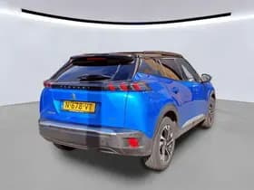 Peugeot E-2008 EV GT 50 kWh thumbnail 2