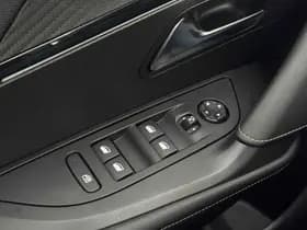 Peugeot 2008 1.2 PureTech 130 GT thumbnail 15