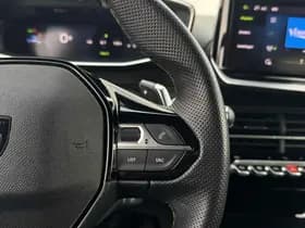 Peugeot 2008 1.2 PureTech 130 GT thumbnail 21