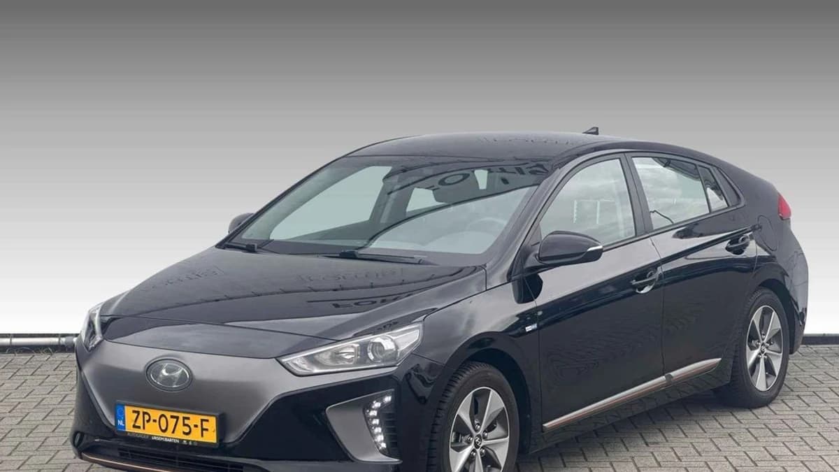 Hyundai Ioniq — foto 1