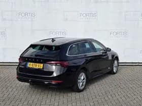 Skoda Octavia thumbnail 2