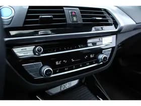 BMW iX3 thumbnail 18