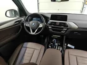 BMW iX3 thumbnail 3