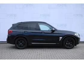 BMW iX3 thumbnail 45