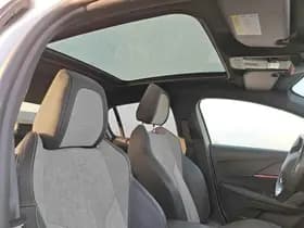 Peugeot e-208 thumbnail 5