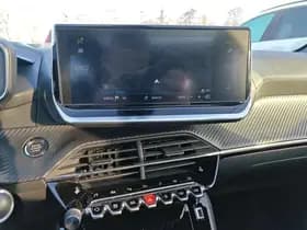 Peugeot e-208 thumbnail 9