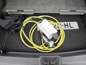 Volkswagen ID.4 thumbnail 8