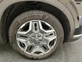 Hyundai Santa Fe thumbnail 9