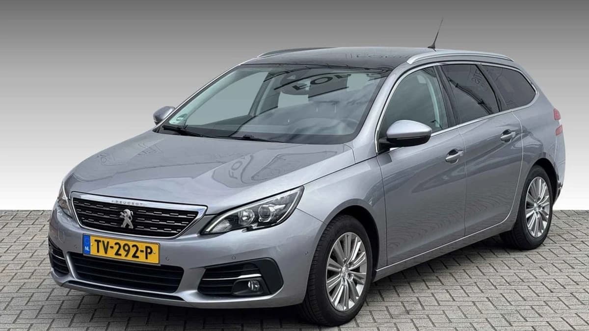Peugeot 308 — foto 1