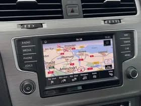 Volkswagen Golf thumbnail 14