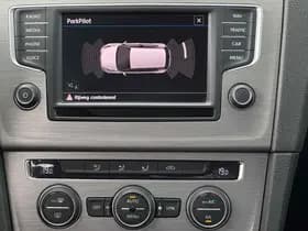 Volkswagen Golf thumbnail 21