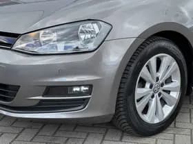 Volkswagen Golf thumbnail 26