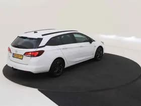 Opel Astra thumbnail 2