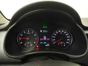 Kia Stonic thumbnail 12