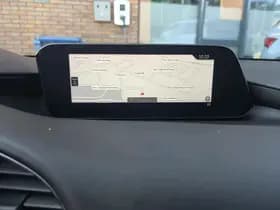 Mazda 3 thumbnail 12