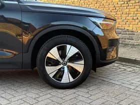 Volvo XC40 thumbnail 11