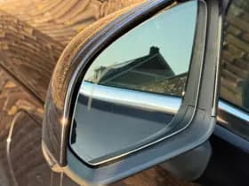 Volvo XC40 thumbnail 16