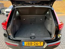 Volvo XC40 thumbnail 23
