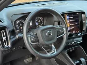 Volvo XC40 thumbnail 32