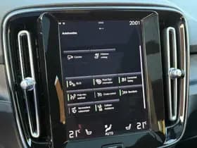 Volvo XC40 thumbnail 48