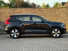 Volvo XC40 thumbnail 8