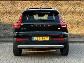 Volvo XC40 thumbnail 9