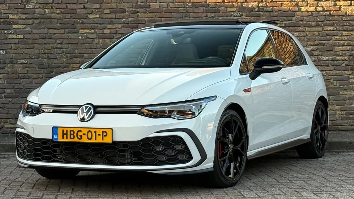 Volkswagen Golf — foto 1