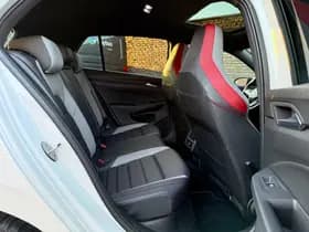 Volkswagen Golf thumbnail 23