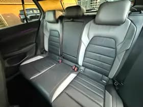 Volkswagen Golf thumbnail 61