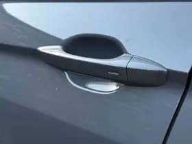 Volkswagen Tiguan thumbnail 16