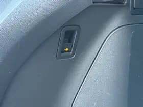 Volkswagen Tiguan thumbnail 24