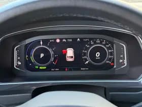 Volkswagen Tiguan thumbnail 39