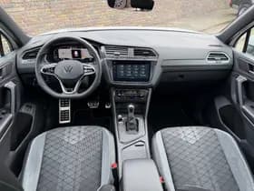 Volkswagen Tiguan thumbnail 2