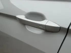 Volkswagen Tiguan thumbnail 16