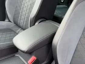 Volkswagen Tiguan thumbnail 51