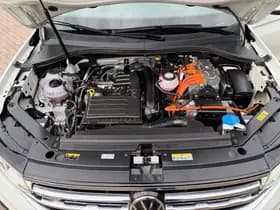 Volkswagen Tiguan thumbnail 56