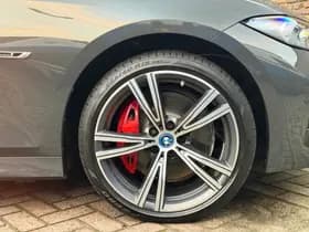 BMW 3-Serie thumbnail 11