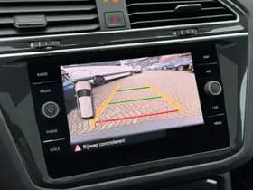 Volkswagen Tiguan thumbnail 45