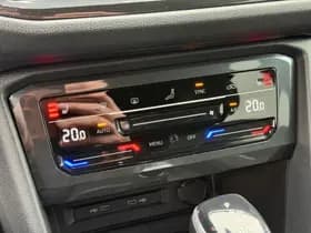 Volkswagen Tiguan thumbnail 41
