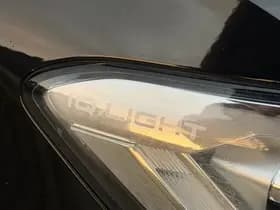 Volkswagen T-Roc thumbnail 11