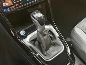 Volkswagen T-Roc thumbnail 37