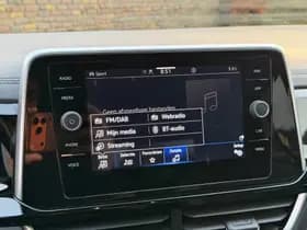 Volkswagen T-Roc thumbnail 42